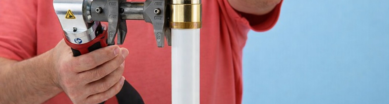 Система зшитого поліетилену з натяжною гільзою